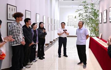 参观合照 参观合照
