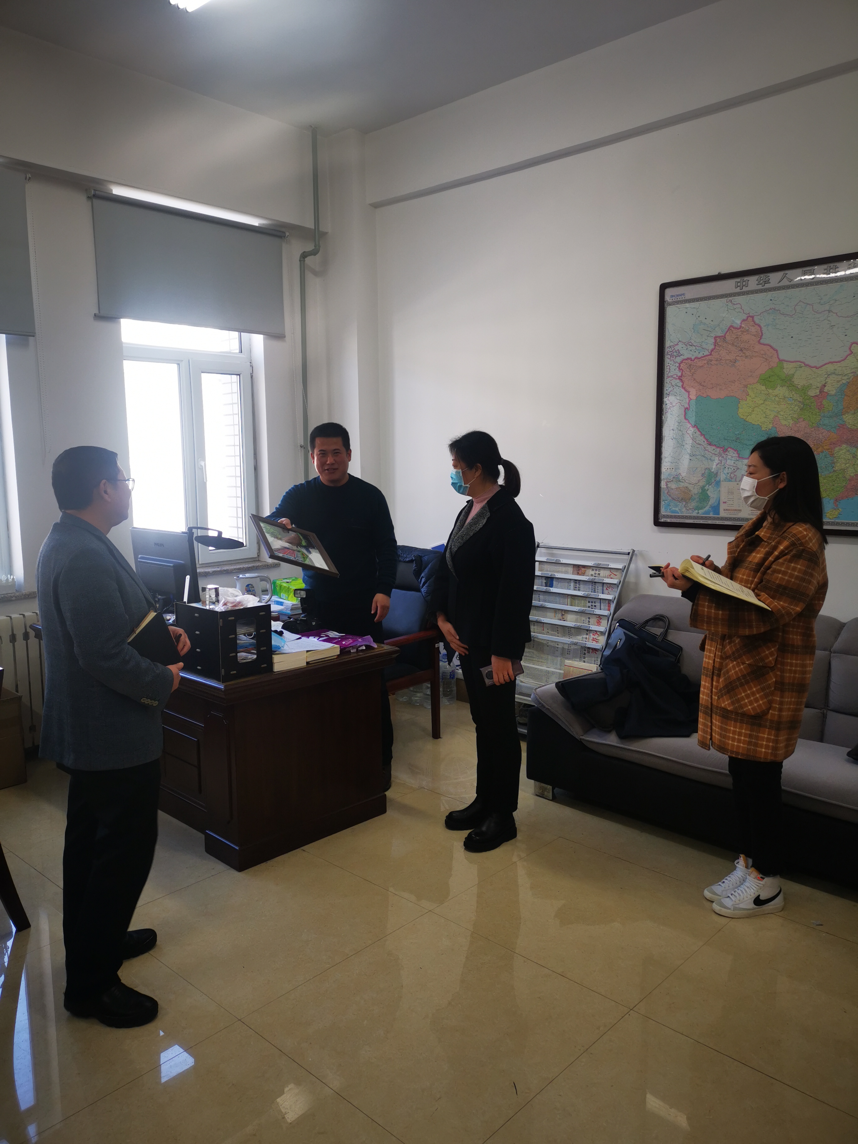 纪委书记苏春年进行检查