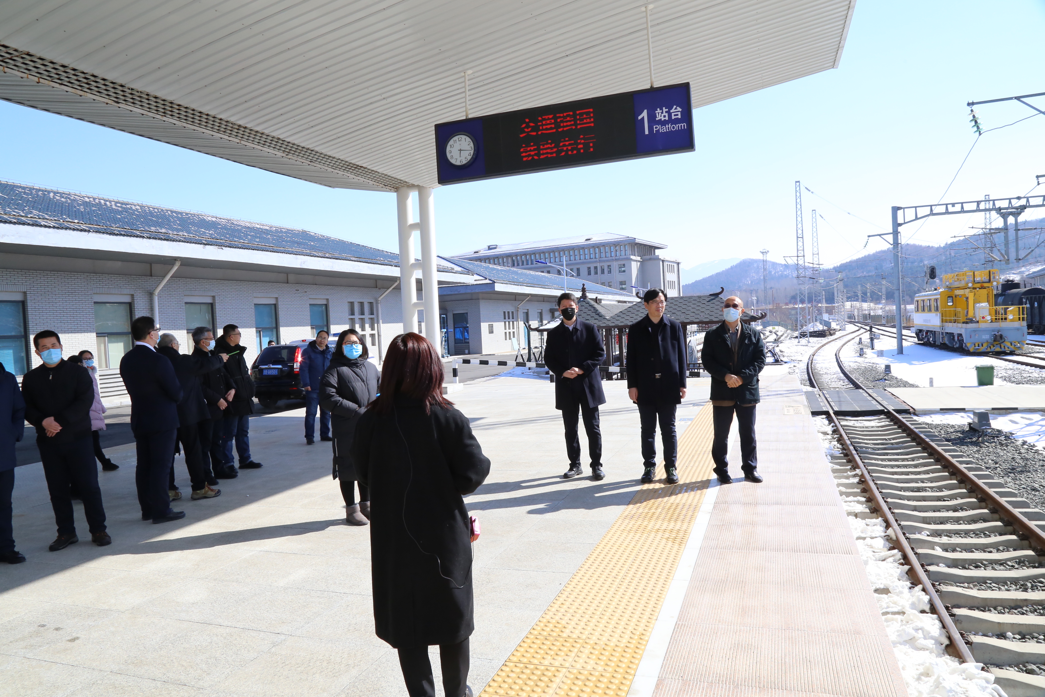 参观铁道综合实训基地